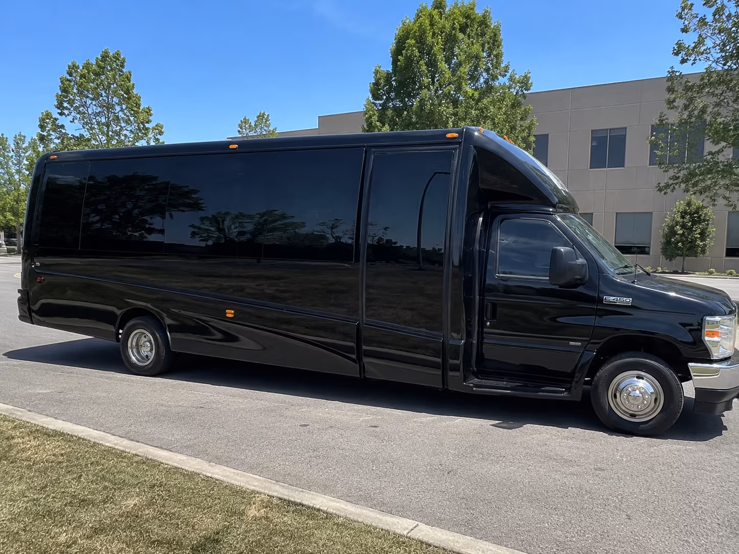 new braunfels party bus booking step 1