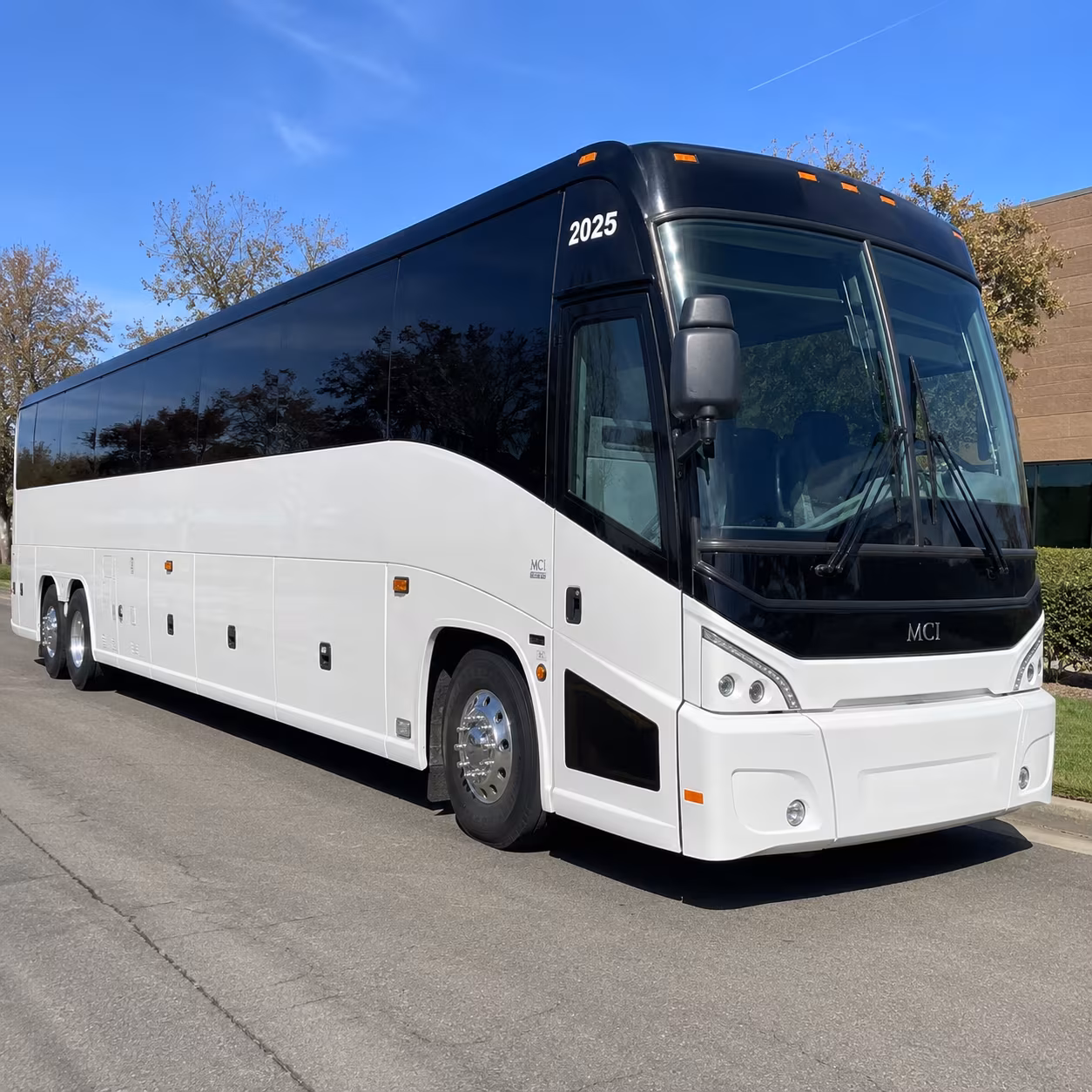 river tubing schlitterbahn group transportation in new braunfels
